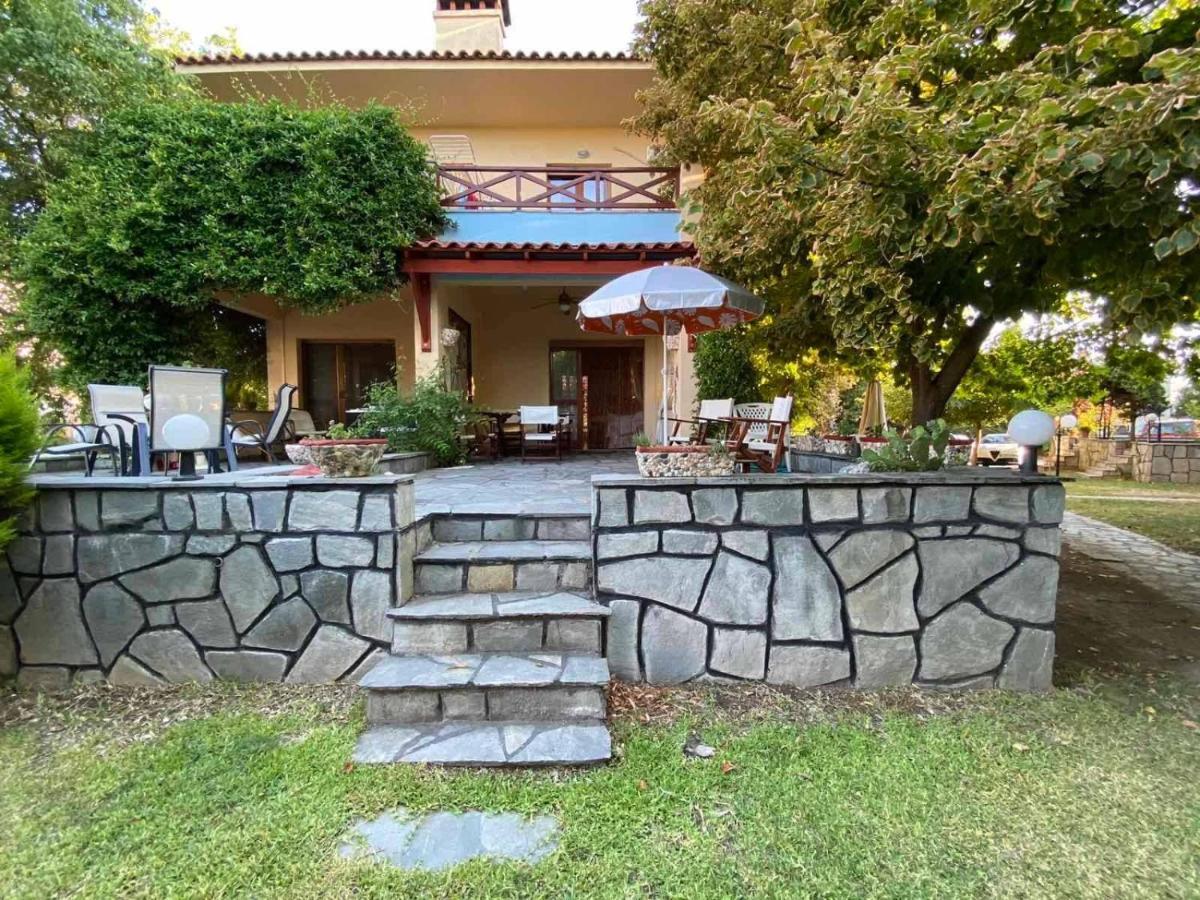 Georgia'S House Villa Nikiti  Dış mekan fotoğraf