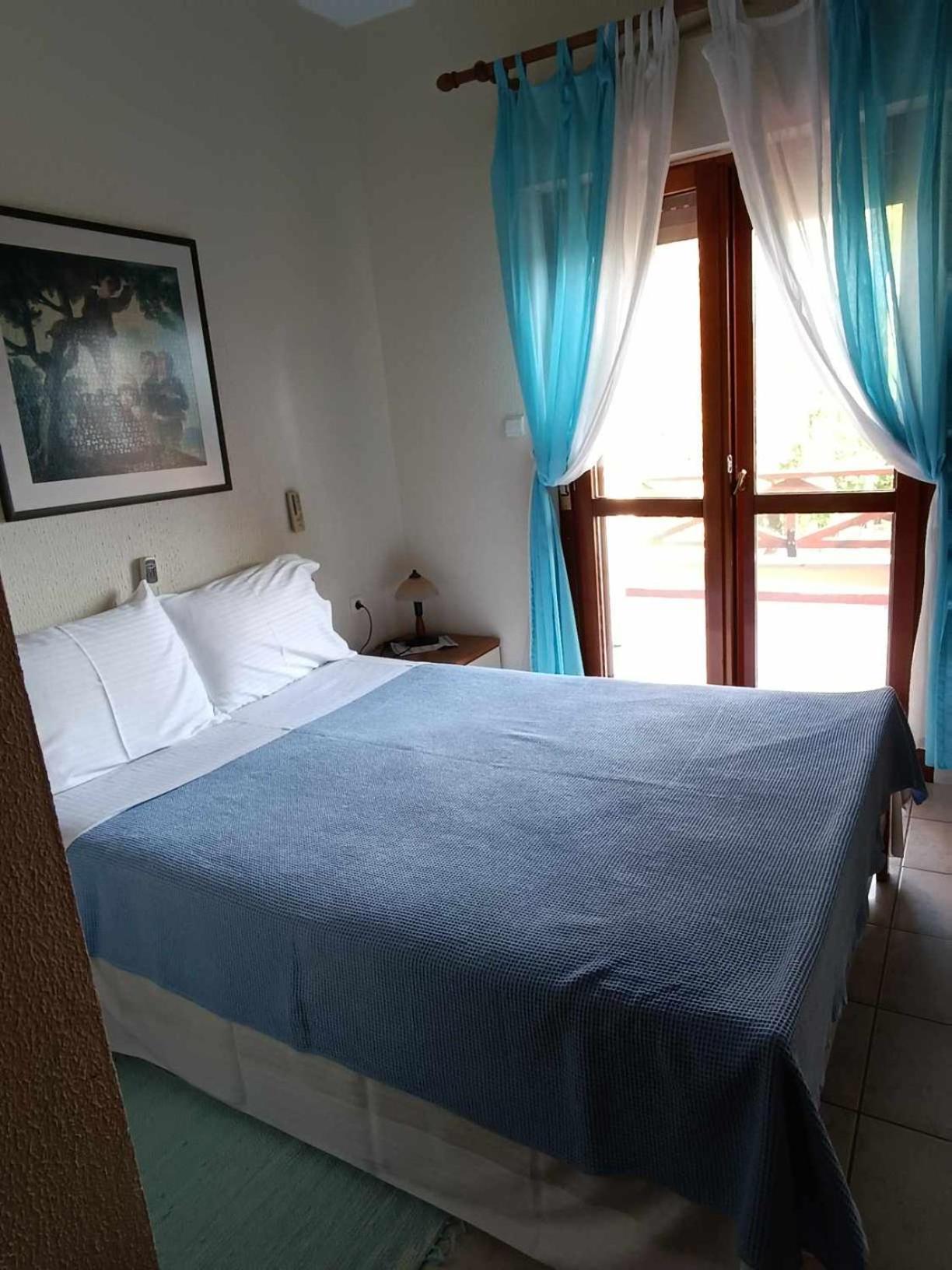 Georgia'S House Villa Nikiti  Dış mekan fotoğraf